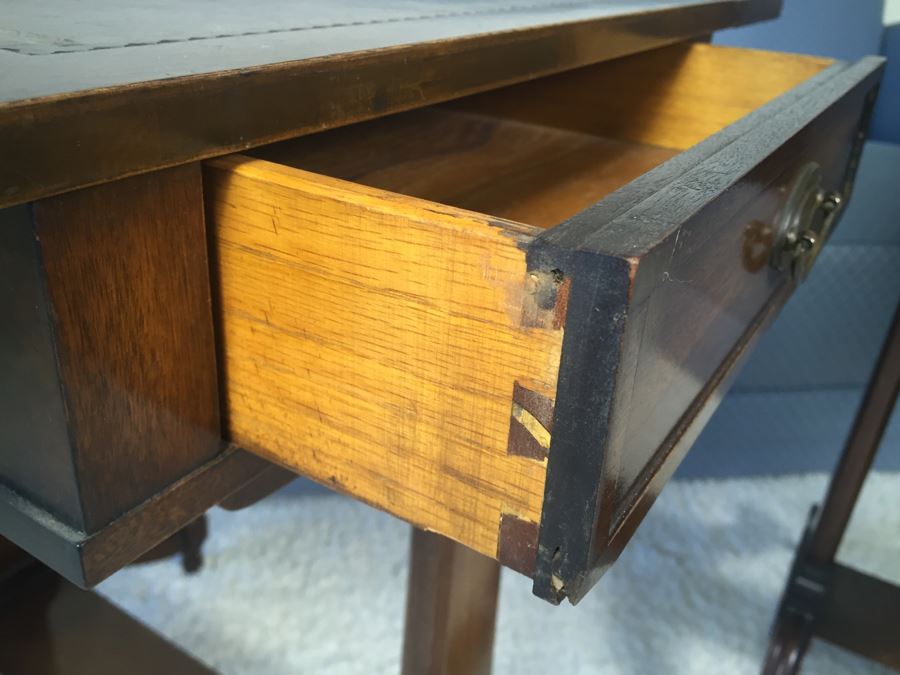 Pair Of Inlaid Leather Heirloom Quality Weiman Drop Leaf Side Tables 9739 [Photo 16]