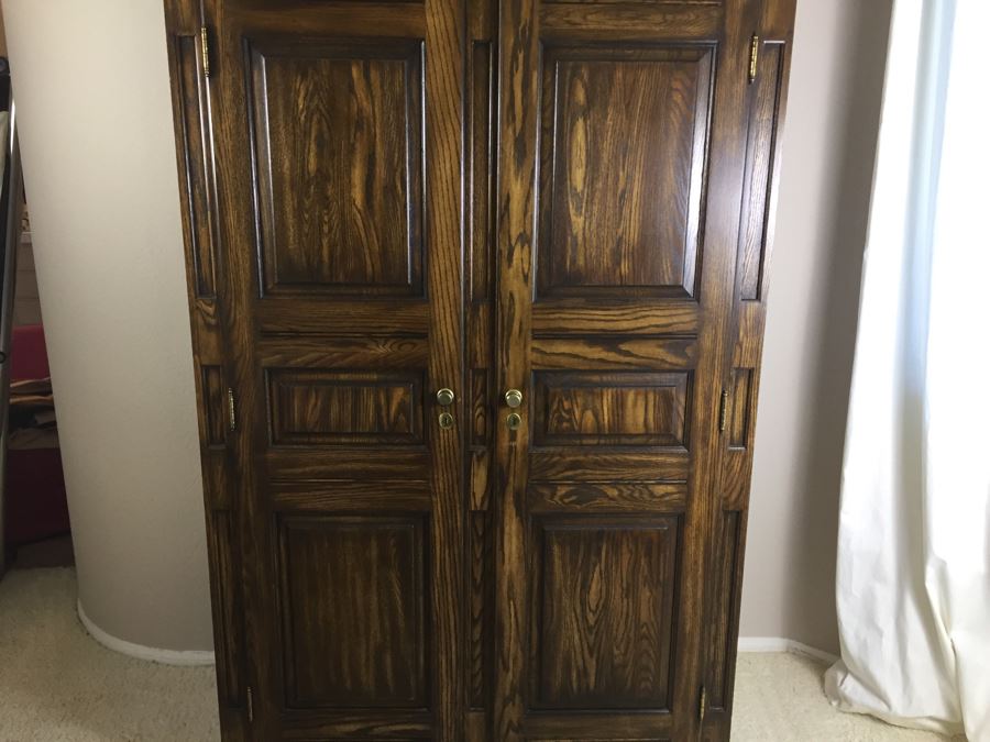 Pennsylvania House Wooden Armoire Cabinet [Photo 9]