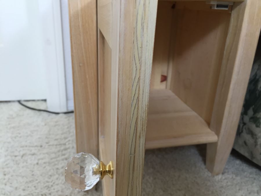 Turned Wood Side Table Nightstand With Lower Cabinet And Brass Table Lamp [Photo 9]