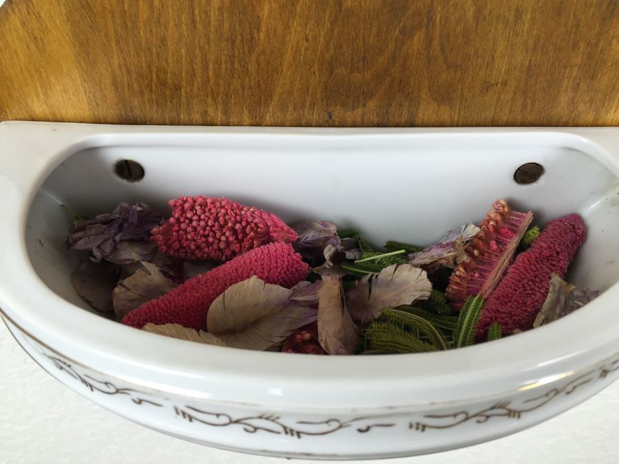 Vintage Lavabo Porcelain Wall Fountain Water Tank And Basin With Gilt Floral Motif And Brass Spigot Mounted To A Wood Plaque [Photo 9]