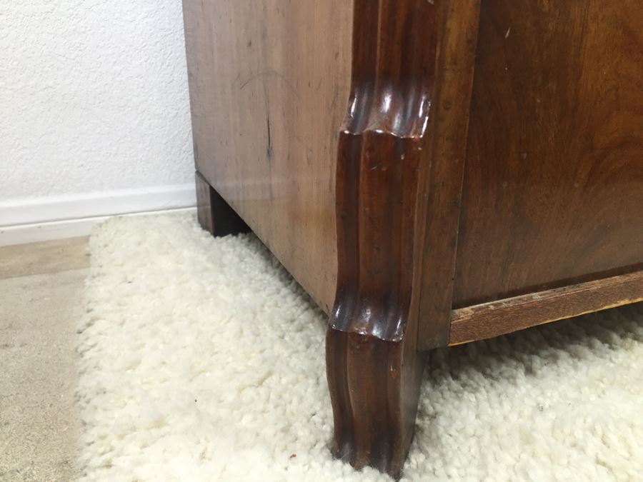 Stunning Antique Chest Of Drawers With Flip Top, Lockable Drawers And Skeleton Key [Photo 22]