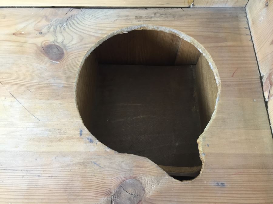 Stunning Antique Chest Of Drawers With Flip Top, Lockable Drawers And Skeleton Key [Photo 20]