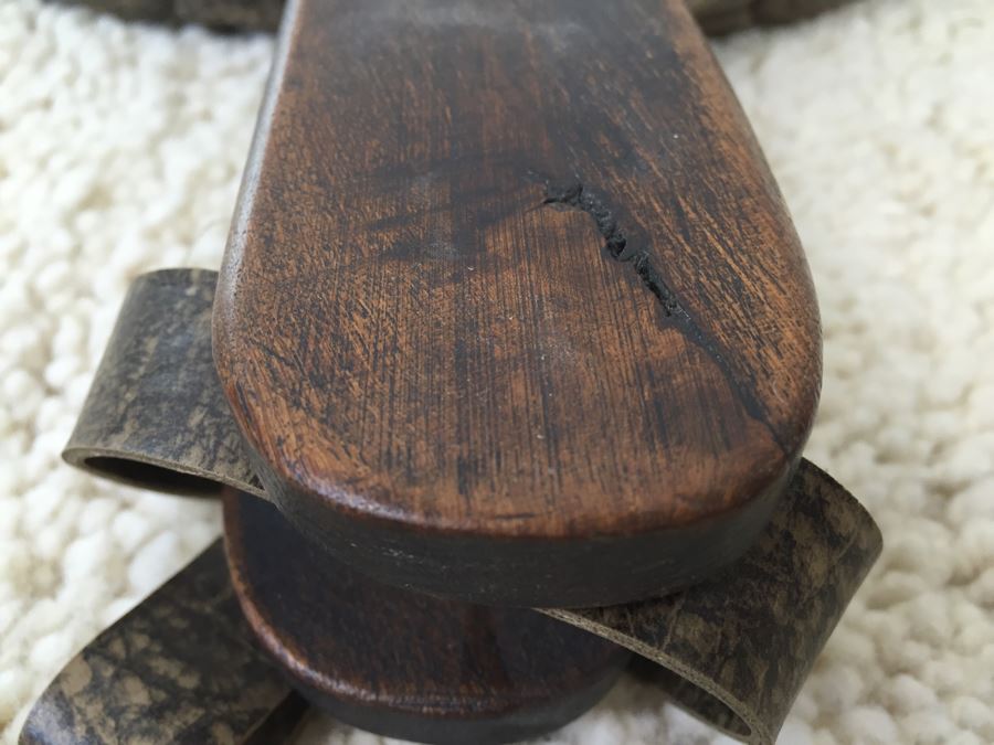 Vintage Wooden Fireplace Bellows With Brass Deer Plaque [Photo 3]