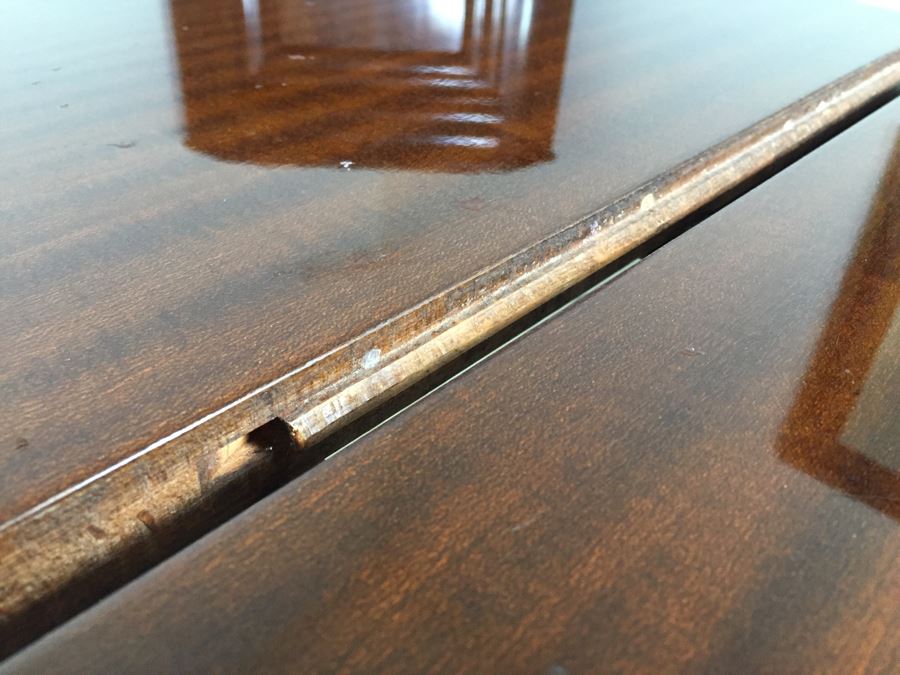 Stunning Mid-Century Style Formal Dining Table In Excellent Condition With Built-In Leaves And 8 Dining Chairs [Photo 12]