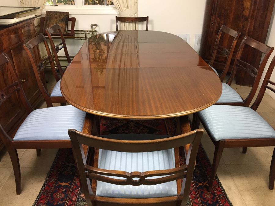 Stunning Mid-Century Style Formal Dining Table In Excellent Condition With Built-In Leaves And 8 Dining Chairs [Photo 17]