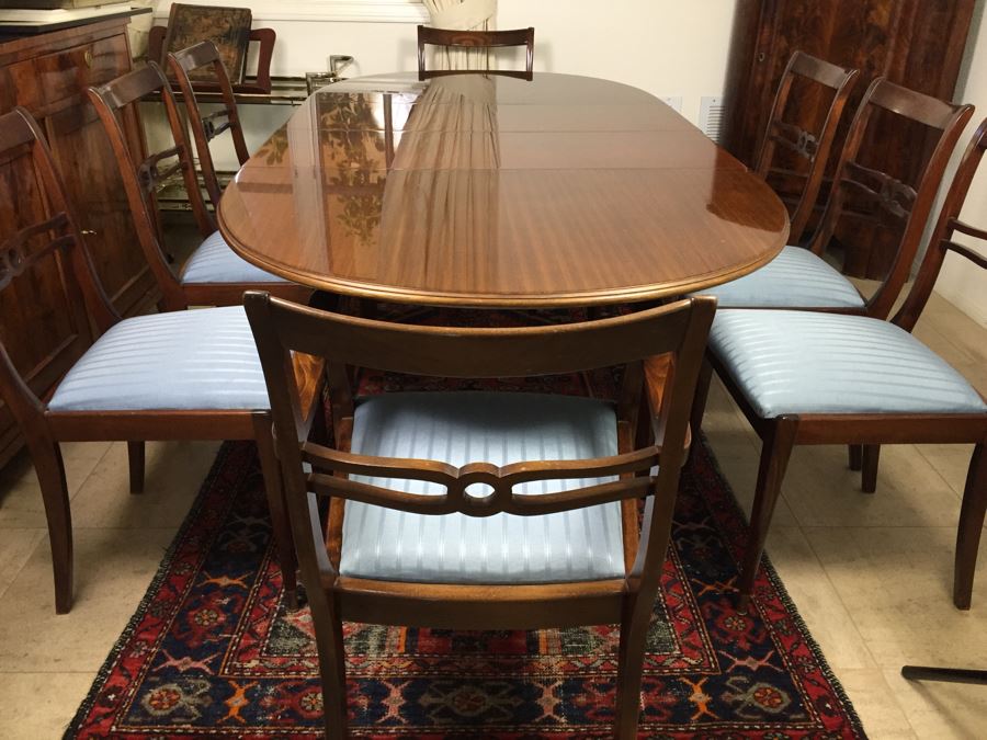 Stunning Mid-Century Style Formal Dining Table In Excellent Condition With Built-In Leaves And 8 Dining Chairs [Photo 2]