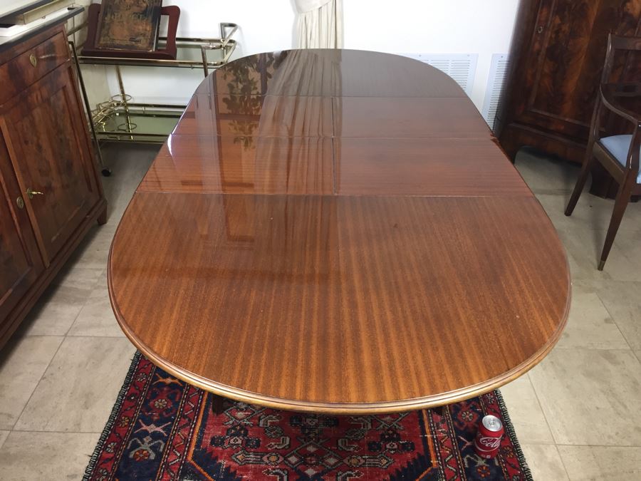 Stunning Mid-Century Style Formal Dining Table In Excellent Condition With Built-In Leaves And 8 Dining Chairs [Photo 16]