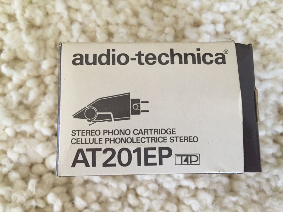 Denon Stereo System With Denon Receiver DRA-325R, Denon Quartz Record Player DP-23F, Denon Compact Disc Player DCD-660 And Hilton FL 100 German Speakers Plus Extra Audio-Technica Record Player Needle AT201EP  [Photo 17]