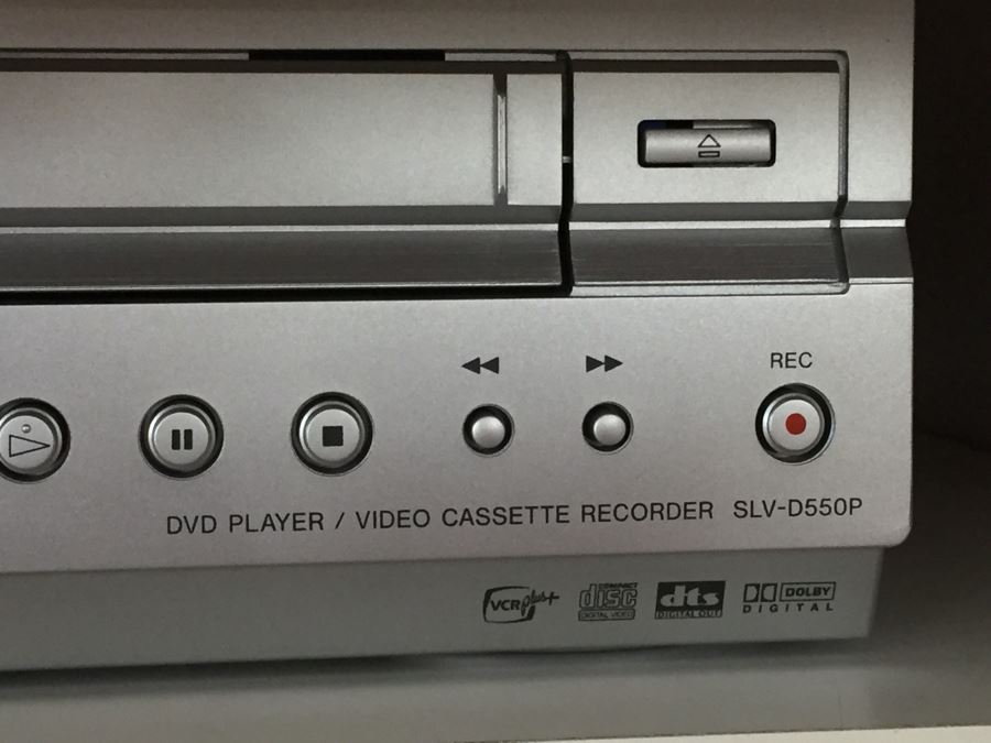 SONY DVD Player And VCR SLV-D550P [Photo 6]