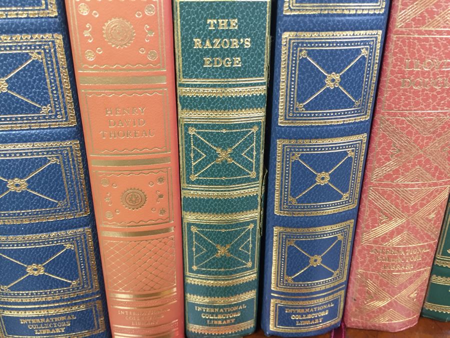 Set Of 7 Leather Bound International Collectors Library Books - The Pickwick Papers By Dickens, Walden And Other Writings By Henry David Thoreau, Of Human Bondage W. Somerset Maugham And More [Photo 13]
