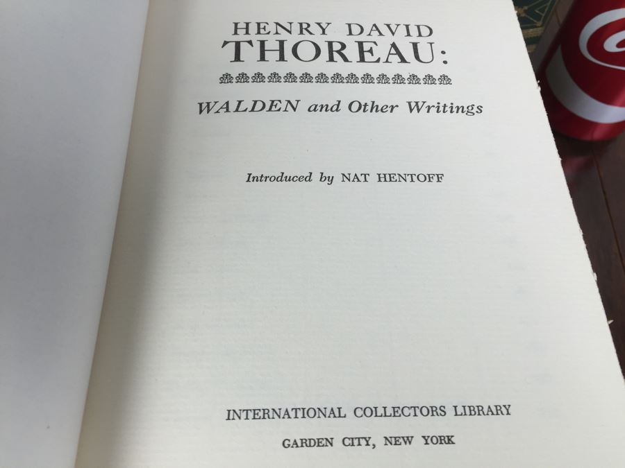 Set Of 7 Leather Bound International Collectors Library Books - The Pickwick Papers By Dickens, Walden And Other Writings By Henry David Thoreau, Of Human Bondage W. Somerset Maugham And More [Photo 20]