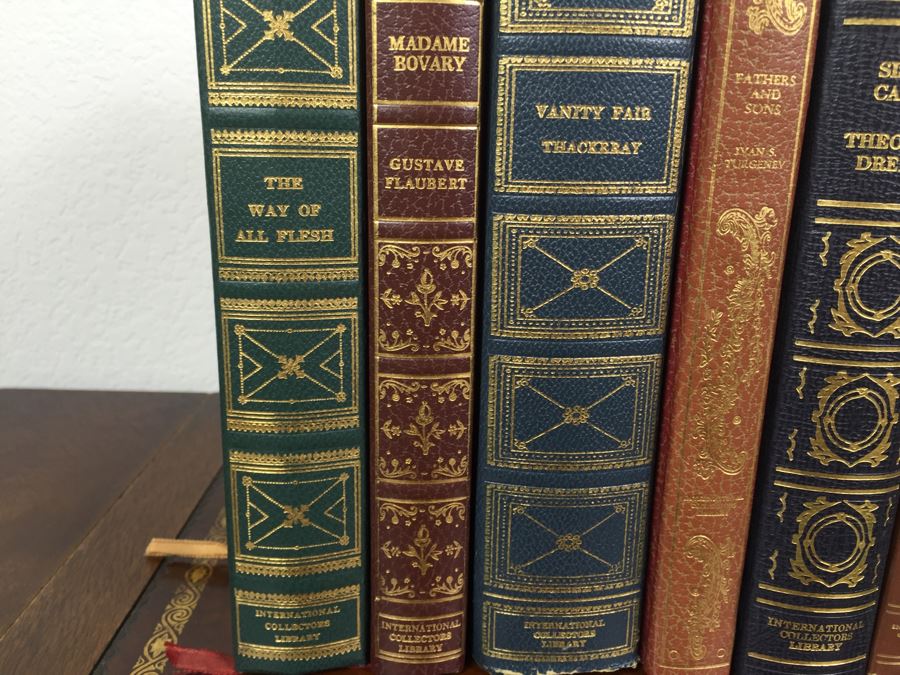 Set Of 7 Leather Bound International Collectors Library Books - Vanity Fair By William Makepeace Thackeray, Camille By Alexandre Dumas, Victory By Joseph Conrad And More [Photo 2]