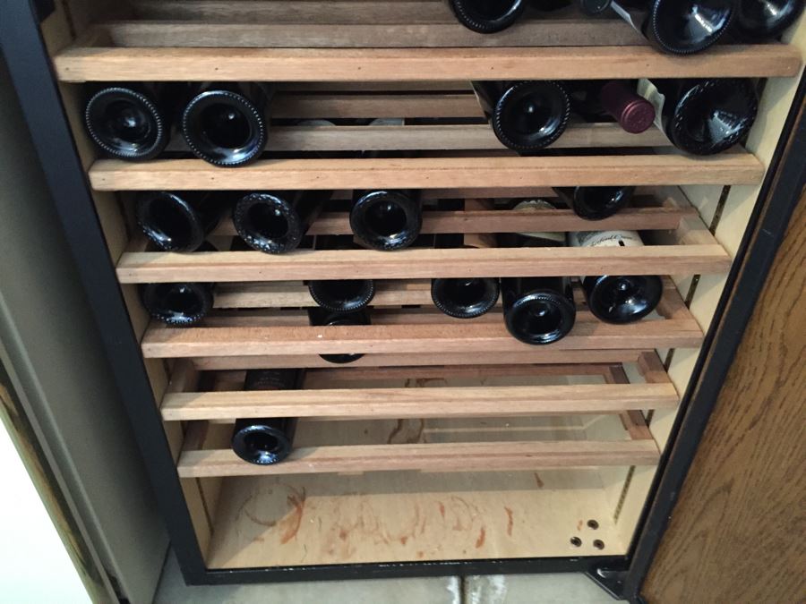 Vinotheque Wine Cellar Cabinet Lockable With Keys - Sold Empty Without Wine [Photo 8]