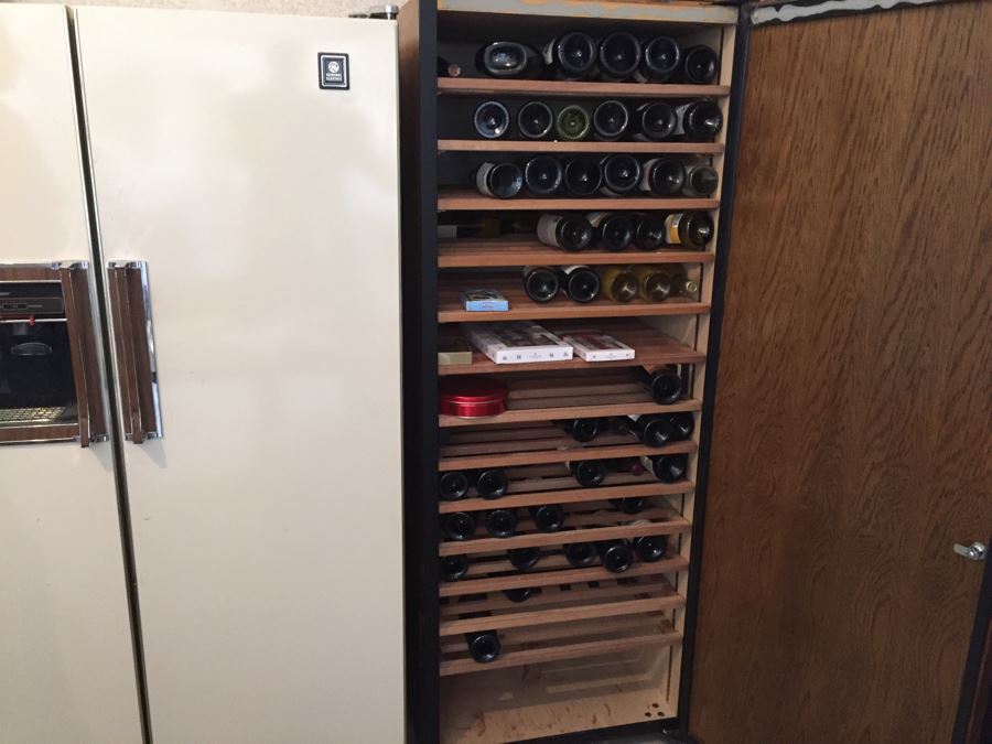 Vinotheque Wine Cellar Cabinet Lockable With Keys - Sold Empty Without Wine