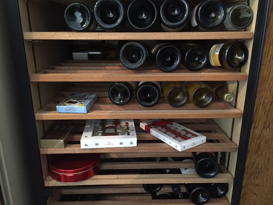 Vinotheque Wine Cellar Cabinet Lockable With Keys - Sold Empty Without Wine [Photo 7]