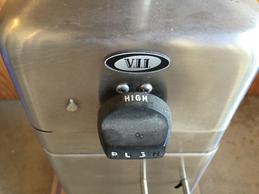 V.I.I. Outdoor Portable Propane Heater [Photo 6]