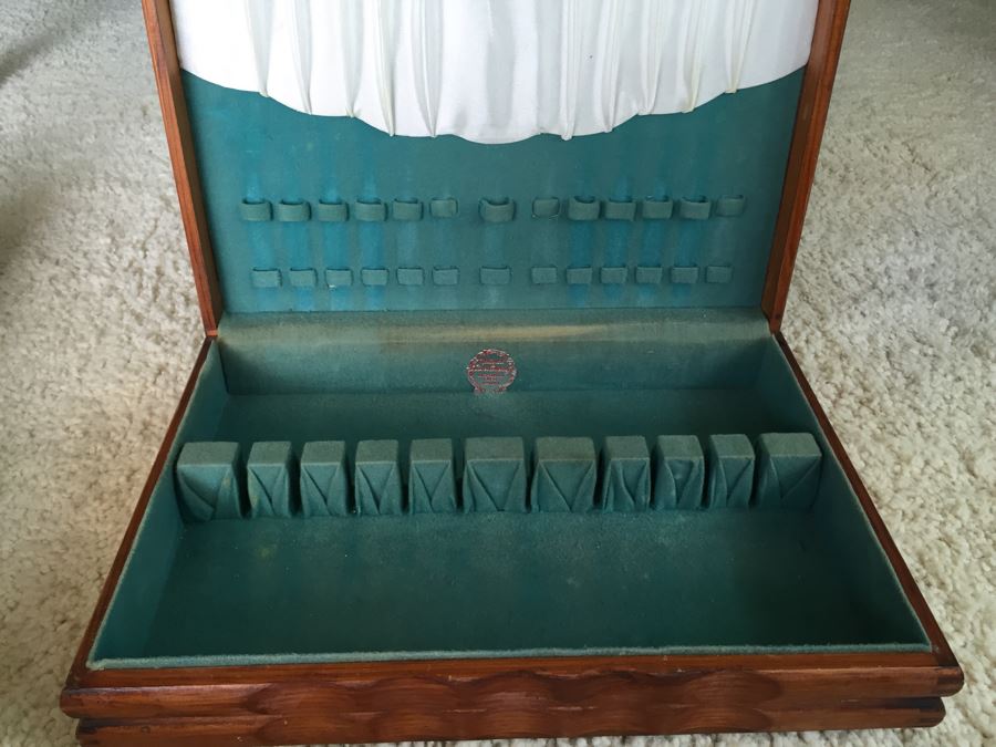 Wooden Silverware Storage Box National Silver Company Anti-Tarnish Chest [Photo 3]