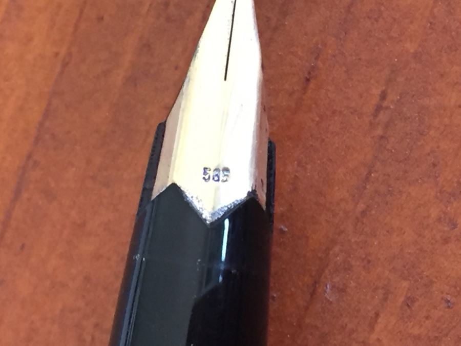 Pair Of Vintage Montblanc Fountain Pens 585 Gold Nib Pens [Photo 13]