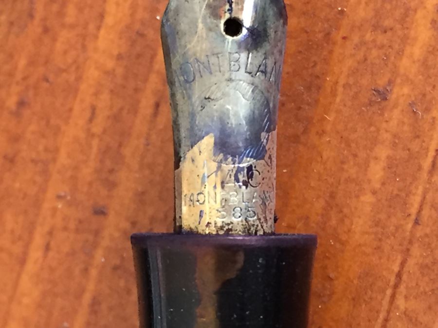 Pair Of Vintage Montblanc Fountain Pens 585 Gold Nib Pens [Photo 3]