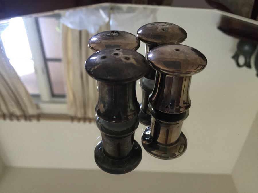 Large Linen Lot With Placemats, Trivets, Beveled Glass Mirrors And S&P Shakers [Photo 21]