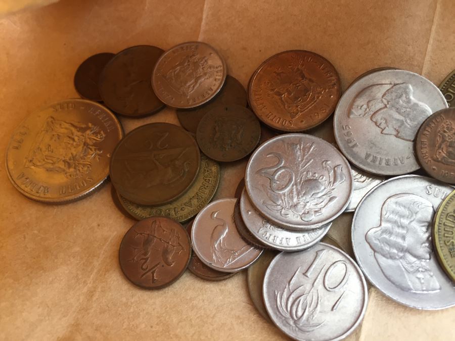 Huge Collection Of Internation Paper Money And Coins Organized By Country - Only Showing A Handful Of The Collection Within Shoebox [Photo 53]