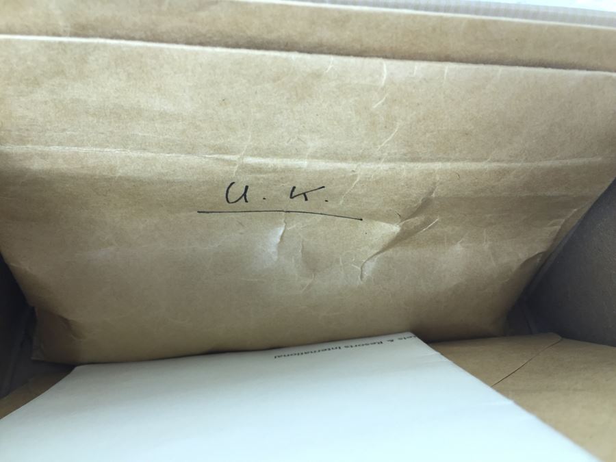 Huge Collection Of Internation Paper Money And Coins Organized By Country - Only Showing A Handful Of The Collection Within Shoebox [Photo 66]