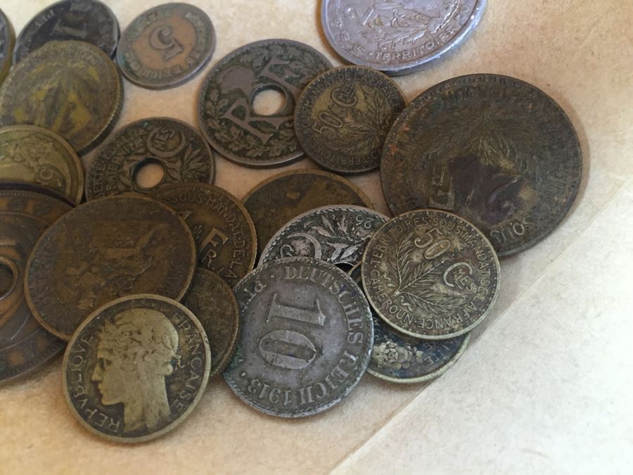 Huge Collection Of Internation Paper Money And Coins Organized By Country - Only Showing A Handful Of The Collection Within Shoebox [Photo 49]