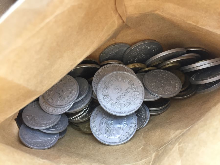 Huge Collection Of Internation Paper Money And Coins Organized By Country - Only Showing A Handful Of The Collection Within Shoebox [Photo 33]