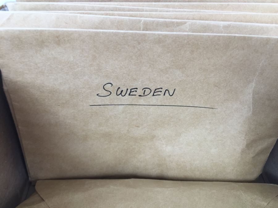 Huge Collection Of Internation Paper Money And Coins Organized By Country - Only Showing A Handful Of The Collection Within Shoebox [Photo 62]