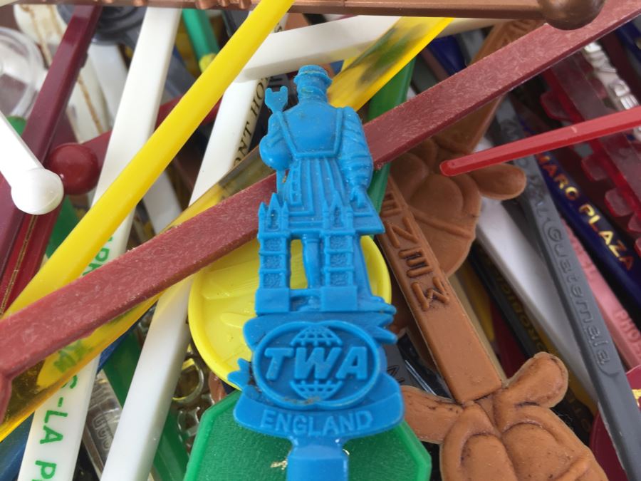 Collection Of Vintage Advertising Barware Swizzle Stir Sticks - Circus Circus Casino, Trader Vic's, TWA [Photo 5]