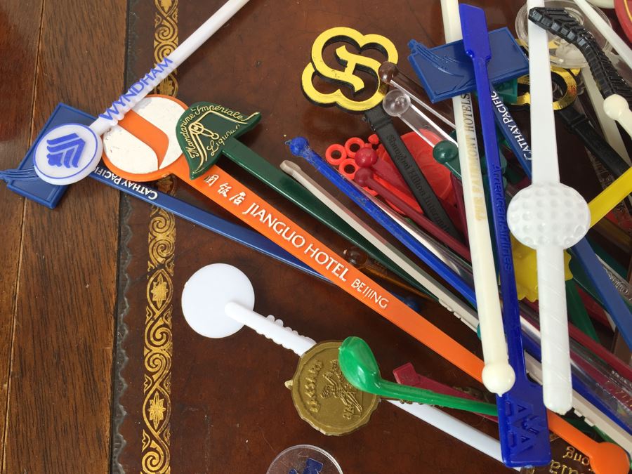 Collection Of Vintage Advertising Barware Swizzle Stir Sticks - Circus Circus Casino, Trader Vic's, TWA [Photo 10]