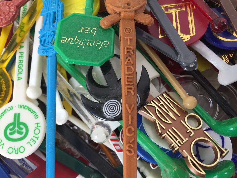 Collection Of Vintage Advertising Barware Swizzle Stir Sticks - Circus Circus Casino, Trader Vic's, TWA [Photo 6]