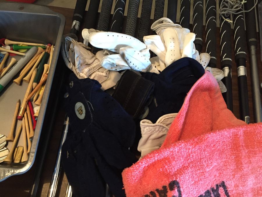 Huge Golfing Equipment Lot With Taylor Made And Ping Golf Clubs, Bags And Accessories [Photo 35]