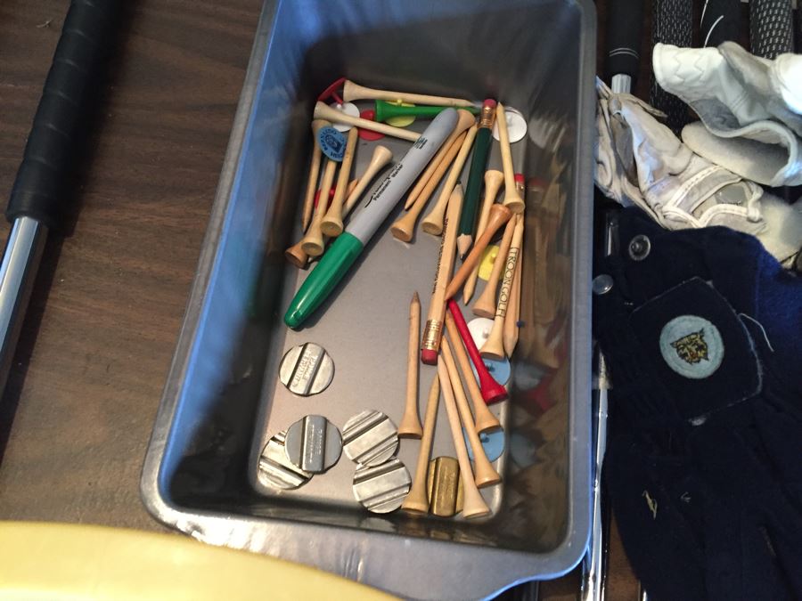 Huge Golfing Equipment Lot With Taylor Made And Ping Golf Clubs, Bags And Accessories [Photo 36]