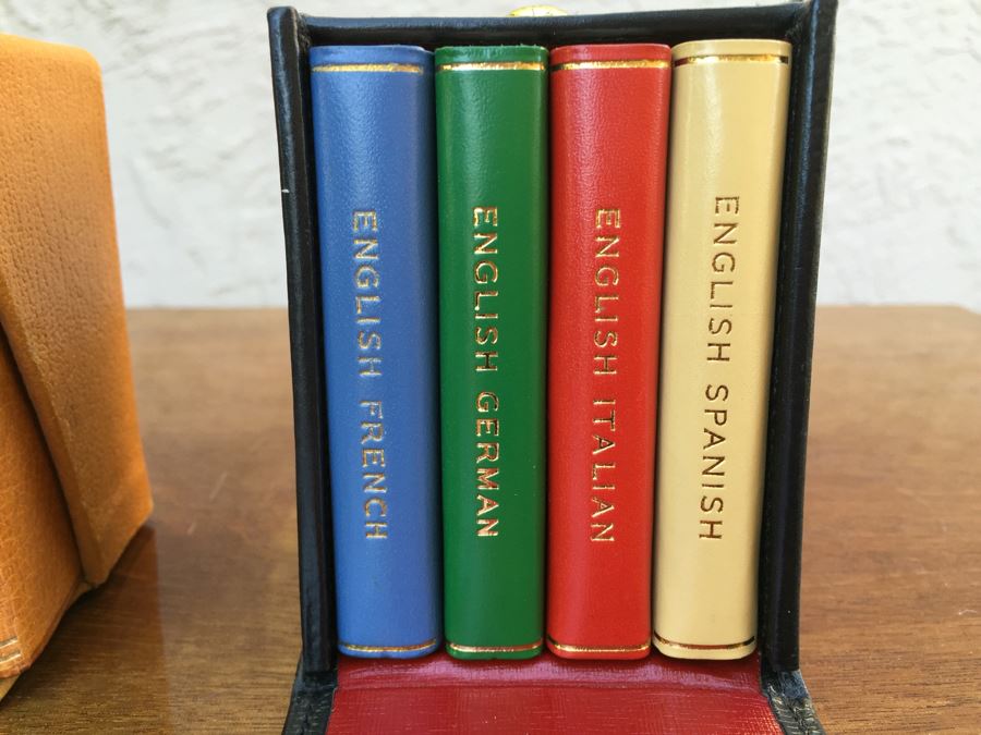 JUST ADDED - Sets Of Midget Series Dictionaries Burgess & Bowes, Ltd., London [Photo 9]
