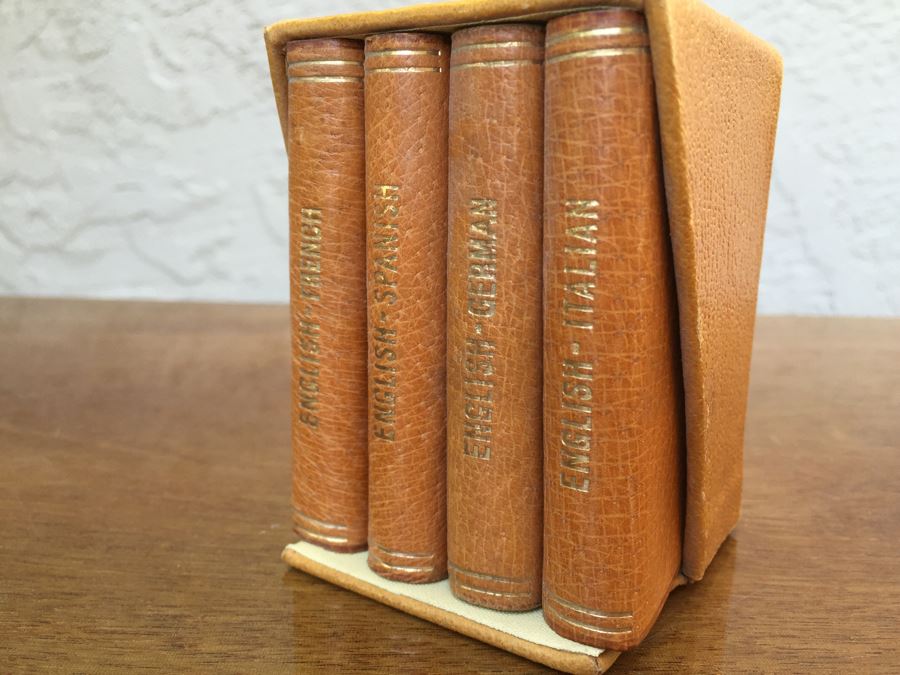 JUST ADDED - Sets Of Midget Series Dictionaries Burgess & Bowes, Ltd., London [Photo 12]
