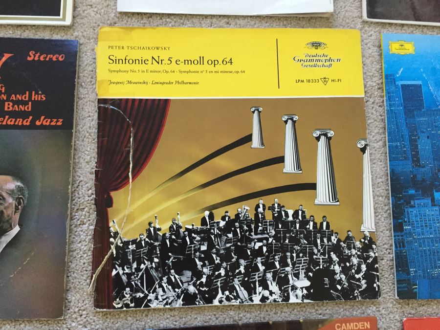 JUST ADDED - Vinyl Record Lot Includes Record Labels RCA Victor Red Seal Records, Deutsche Grammophon Records [Photo 13]