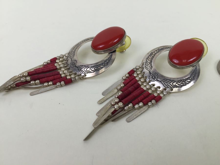 Sterling Silver Earrings With Coral Signed Q.T. 11.5g [Photo 9]