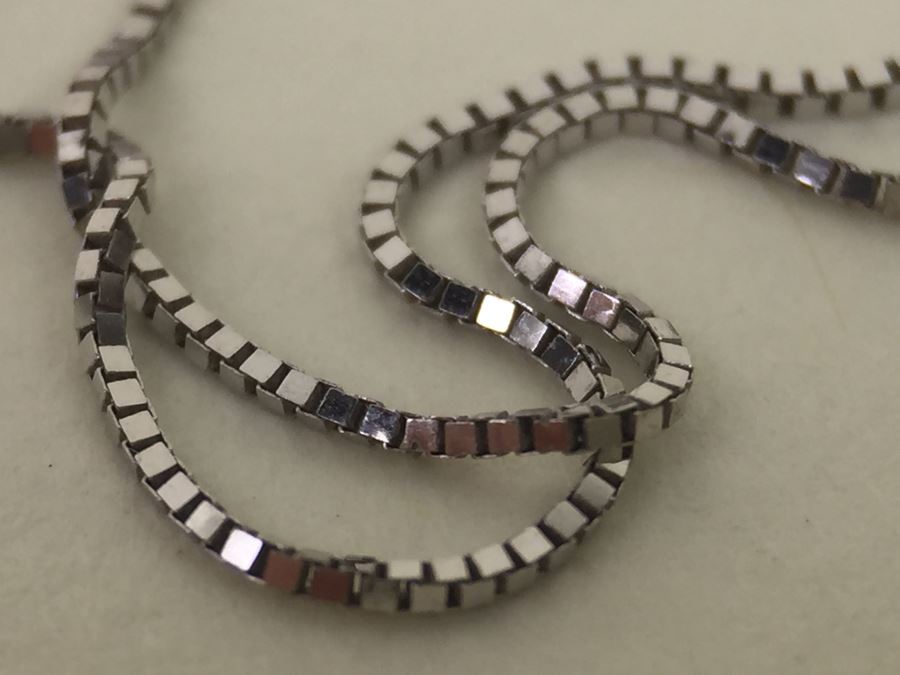 14K White Gold Amethyst Butterfly Pendant With 14K White Gold Box Chain 3.0g [Photo 22]