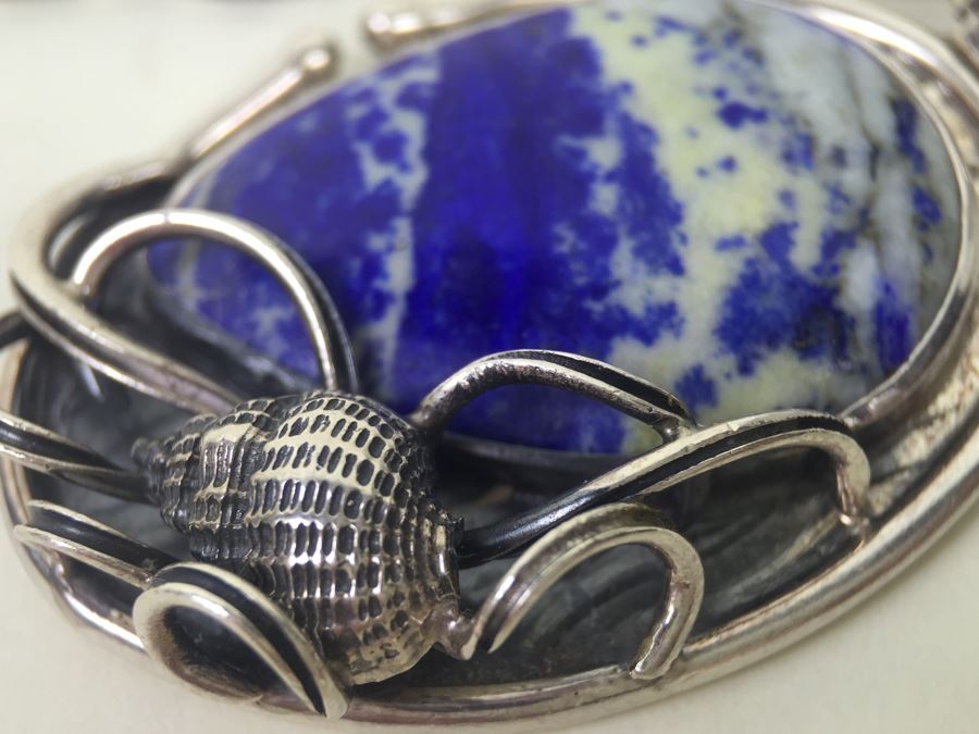 Large Sterling Silver Shell Motif Pendant With Large Blue And White Stone Plus Chunky Sterling Silver Chain 45.6g [Photo 16]