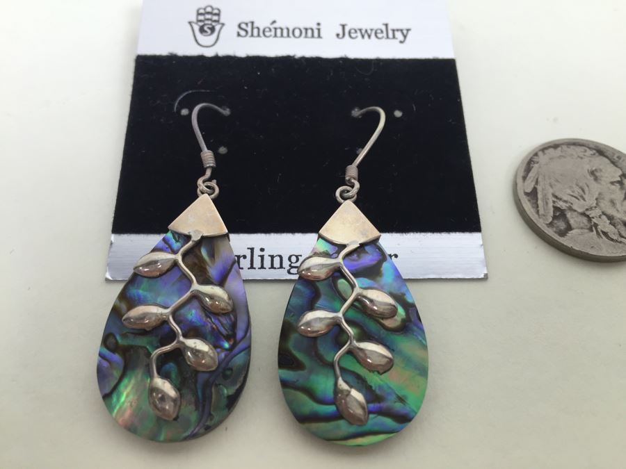 Sterling Silver Mother Of Pearl Earrings Shemoni Jewelry 4.6g New With Tags *JUST ADDED* [Photo 1]