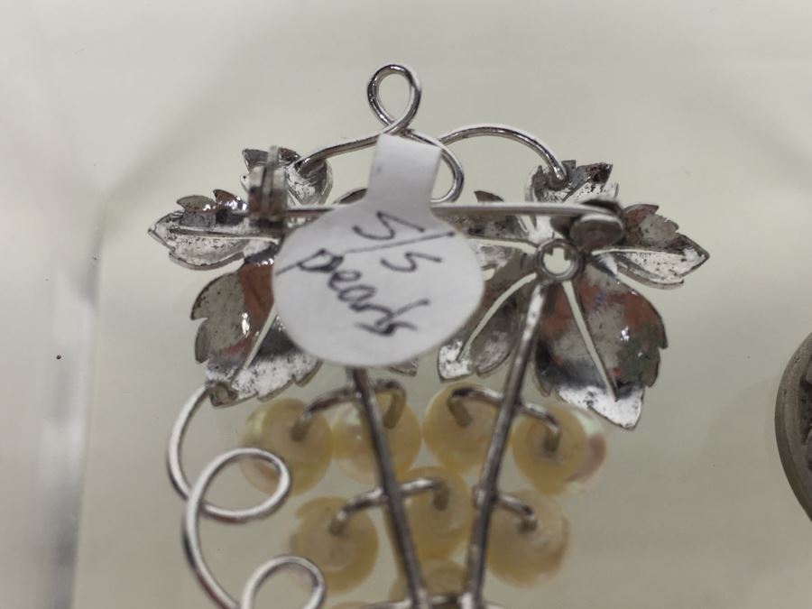 Sterling Silver Pearl Grape Cluster Brooch Pin 8.8g *JUST ADDED* [Photo 7]