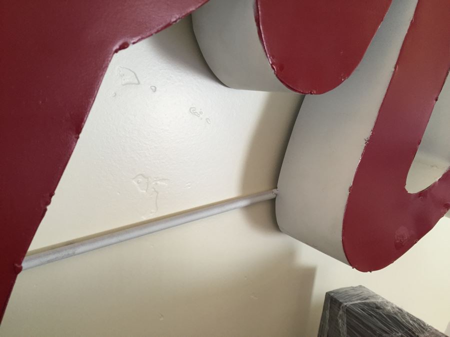 Metal Red And White 'Friends' Sculpture Wall Sign [Photo 9]