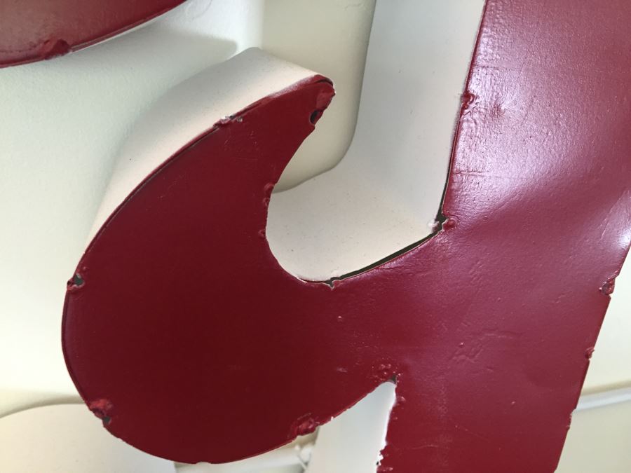 Metal Red And White 'Friends' Sculpture Wall Sign [Photo 10]