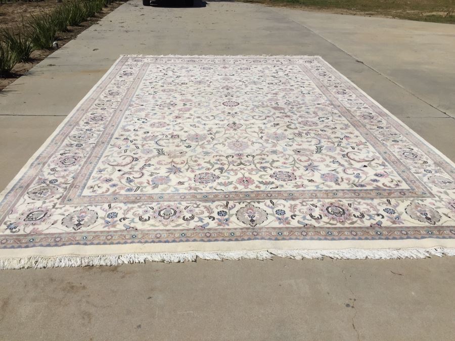 LARGE 18.5' x 14' Wool Area Rug Floral Motif With Light Neutral Tones [Photo 7]