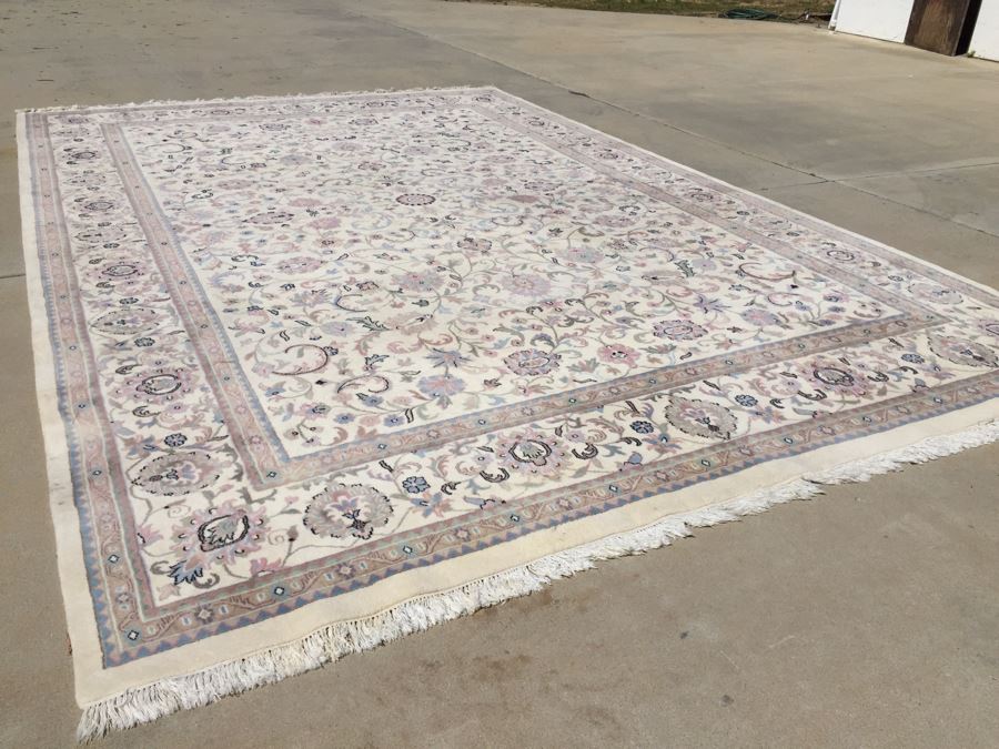 LARGE 18.5' x 14' Wool Area Rug Floral Motif With Light Neutral Tones [Photo 5]