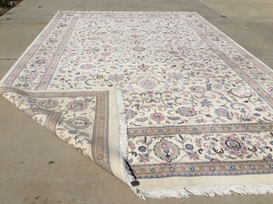 LARGE 18.5' x 14' Wool Area Rug Floral Motif With Light Neutral Tones [Photo 14]