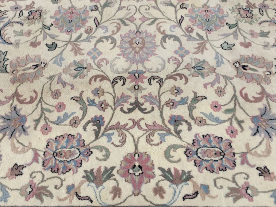 LARGE 18.5' x 14' Wool Area Rug Floral Motif With Light Neutral Tones [Photo 11]