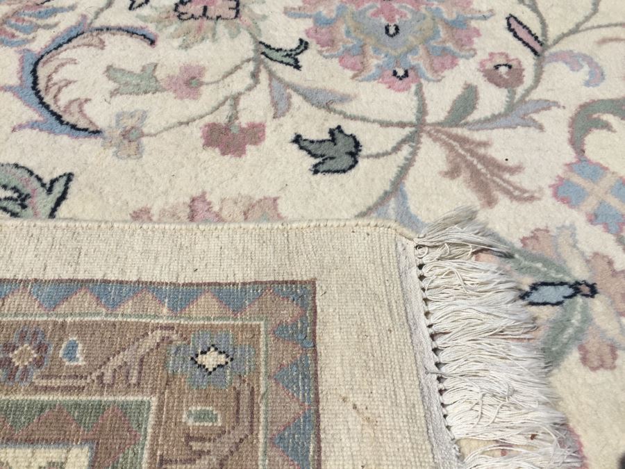 LARGE 18.5' x 14' Wool Area Rug Floral Motif With Light Neutral Tones [Photo 3]