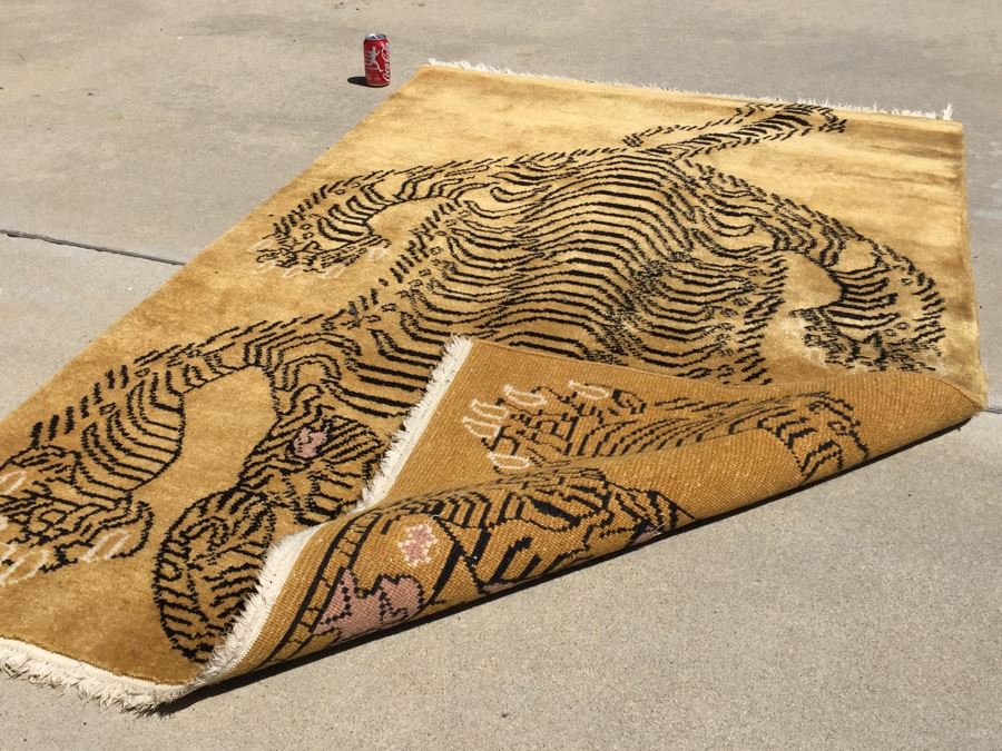 Hand Knotted Wool Tiger Rug 7' X 4.5' [Photo 16]